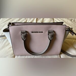 Michael Kors leather color block ecru and dune tote bad.
